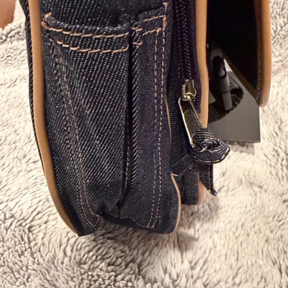 N/A stylish navy